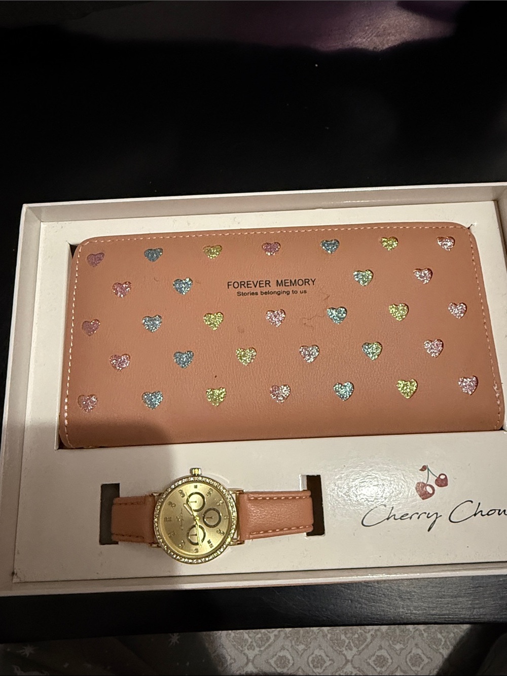 Forever Memory Peach Heart-Accent Wallet by